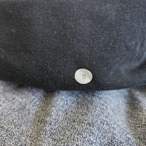 Lululemon wear with all jacket/hoodie - Picture 6 of 10